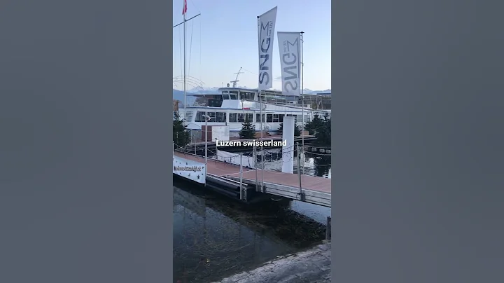 Yandan çarklı Tekne.
