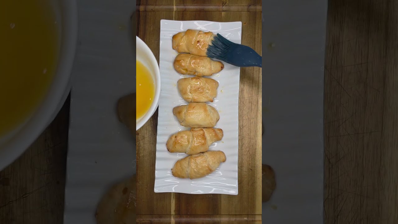 Cresent Rolls Stuffed With Pulled Pork And Cheddar Cheese Food Bbqmeat Pulledpork Porkrecipes