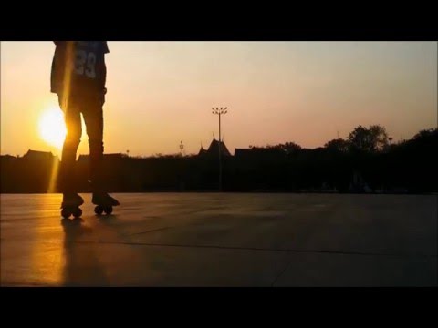 VR Freeline Skates