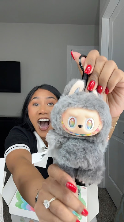 Labubu big into energy unboxing until I get the SECRET #labubu #labubuunboxing #bigintoenergylabubu
