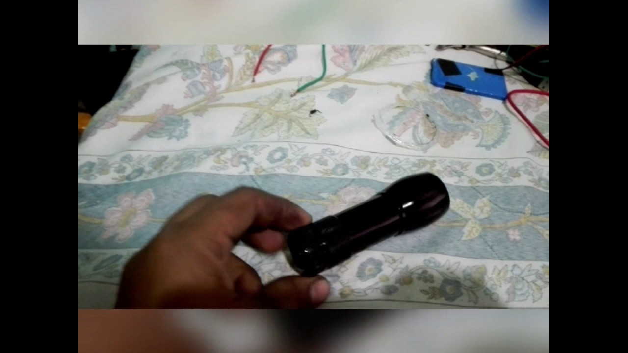 Lámpara de 9 led a tres pilas AAA