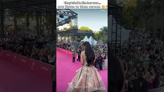 Jisoo #blackpink #kpop #blink lost nothing… same aura, louder crowd, stronger presence 👑🔥