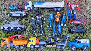 Mengumpulkan Mobil Polisi, Truck Crane, Truck Tangki, Truck Trado, Mobil Balap Rally, Robot