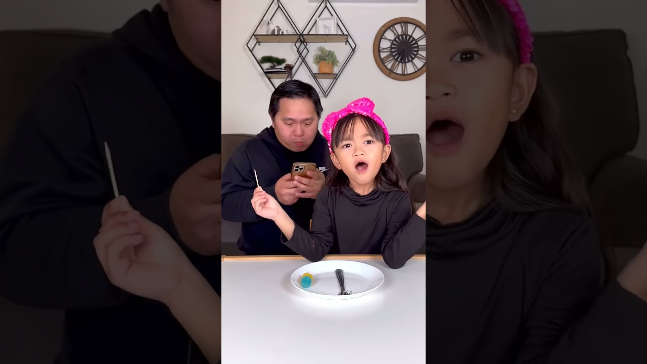 July 2Cute kid pranks sneaky dad1, 202#shorts 🤣😆🤣