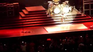 Van Halen - Eddie's Solo  - "Eruption" & "Cathedral" - Live at Oakland - 6-3-2012