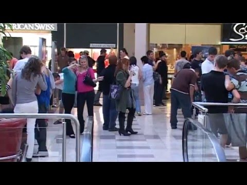 On 12 April the Official Pretoria Flash Mob hit Brooklyn Mall in Pretoria South Africa. Roughly 200 people froze in time, only to continue 5 mins later.