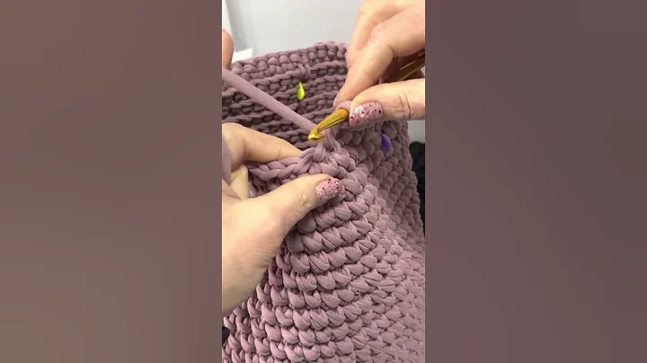 Easy BUCKET BAG crochet pattern. PDF crochet pattern. Crochet handbag pattern. Tote bag pattern.