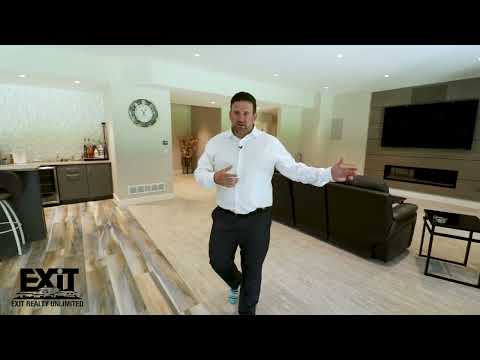1258 Cherry Ridge Ct, Dubuque, IA home video tour