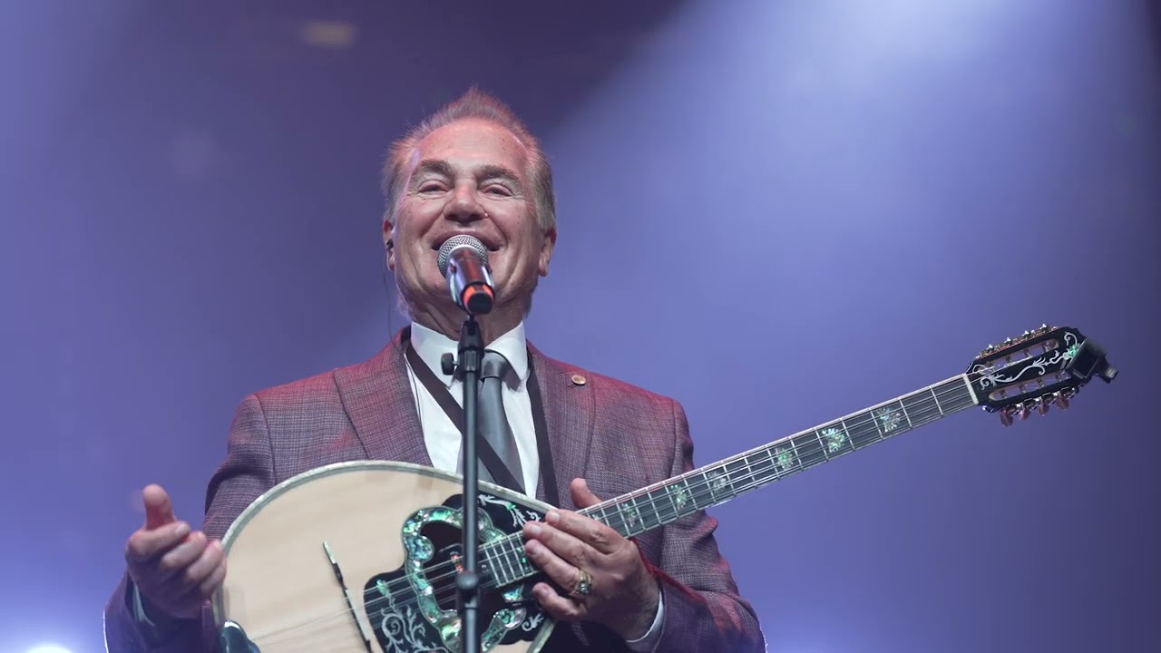 TJOEW feat. Trifonas - Milise Mou + Toda | Conducted by Maestro Tom Cohen