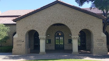 Đại học Stanford - SỰ DANH TIẾNG của ngôi trường có mang lại giá trị bản thân?