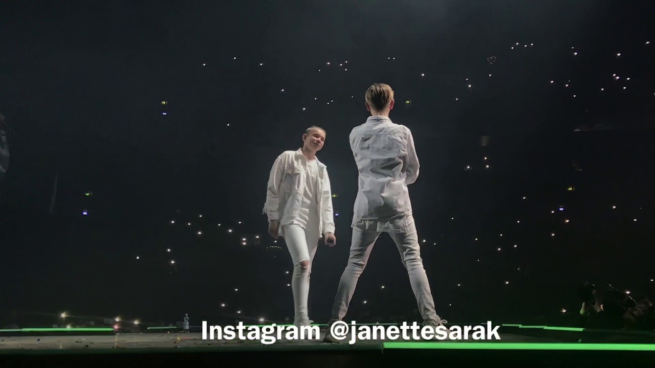 Marcus and Martinus Hartwall Arena 18.11 | Go Where You Go ( Martinus’ cool dance)