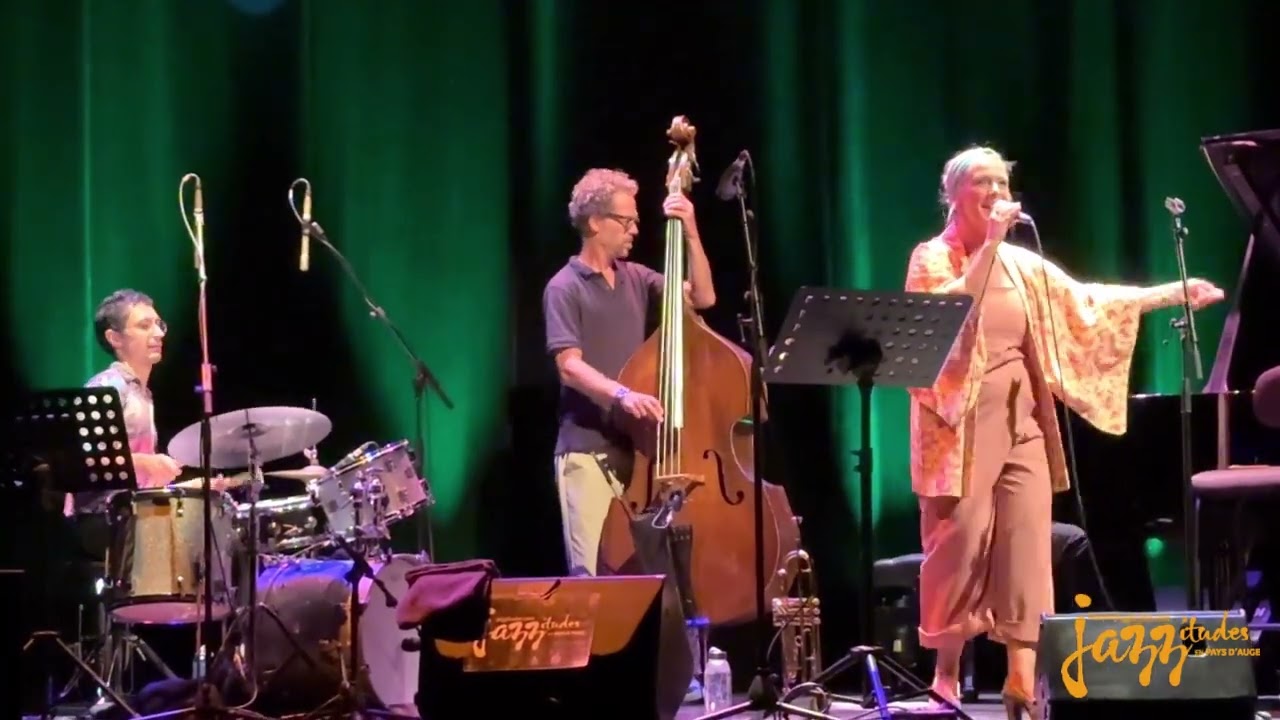 Cecil L  Recchia - Jazzitudes 2025