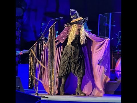 Stevie Nicks Rhiannon live Halloween 10/31/22 Huntsville Alabama