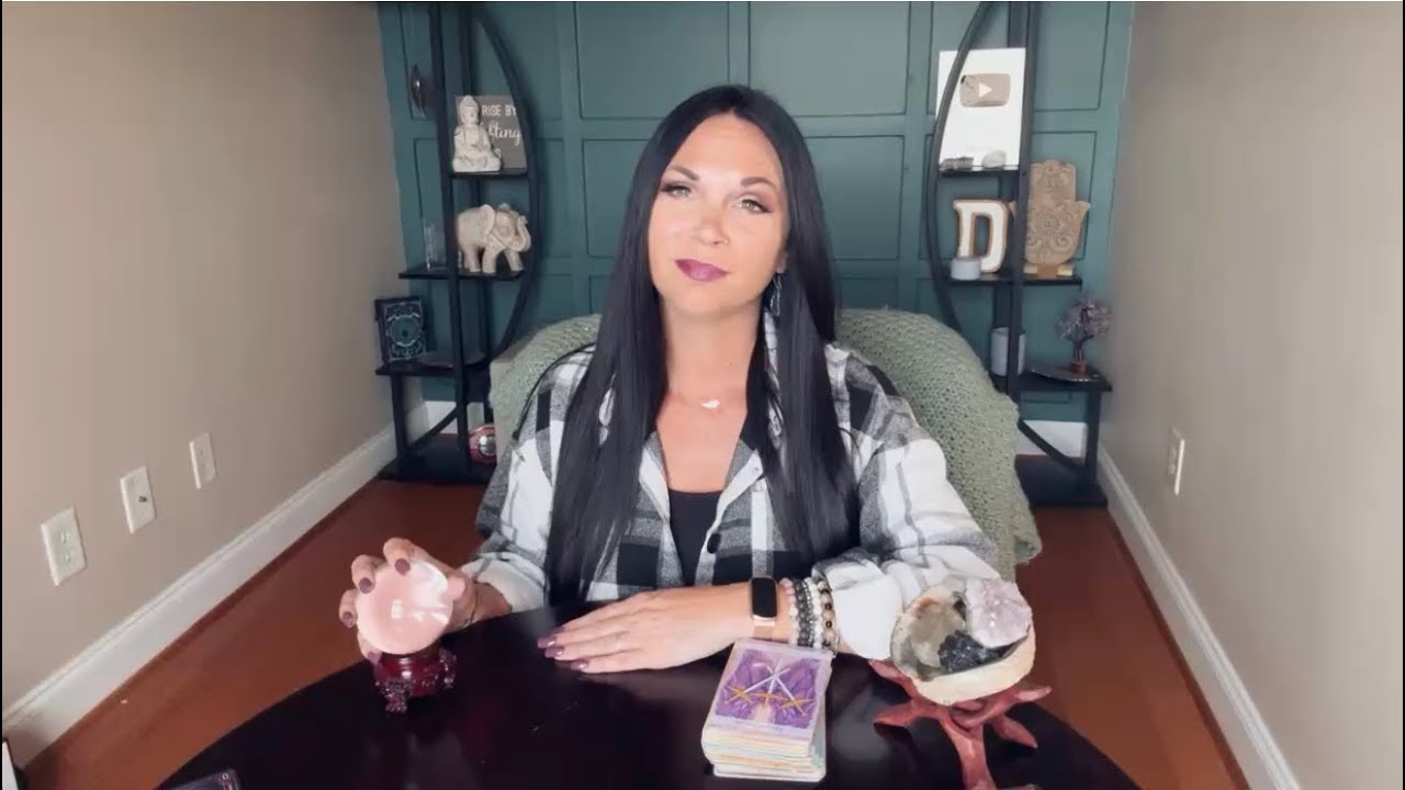 SAGITTARIUS | WHO is this Toxic Person? 🔮| Sagittarius Tarot Reading.