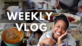 L I F E: cooking, baking, reading, lifting, & never-ending laundry| weekly vlog 03