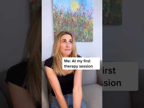 Talking To My Friends vs My Therapist ? - Dr Julie #shorts