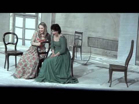 Aga Mikolaj and Angela Brower in Cosi fan tutte Duett Act 2