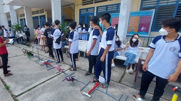 Hoạt động ngoại khoá: bắn tên lửa nước