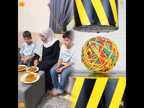 دخل المنزل ووجد زوجته تطعم ابنها ولك تطعم ابن زوجها ولكن لن تصدق ماذا فعل بها وفي ابنها شيئ ل