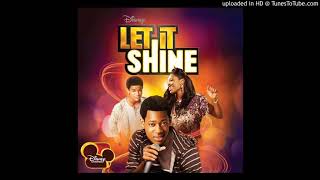 Tyler James Williams and Coco Jones - Me And You Resimi