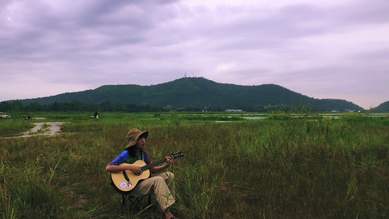 FUNG HER (CD) - ภายใต้ท้องฟ้าสีดำ Cover