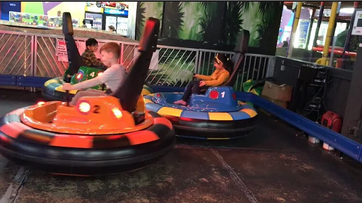 Crazy Maze Slides, Bumper Cars And Virtual Word|| Indoor Playground For Kids