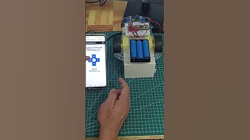 Raspberry Pi Pico W WiFi Robot Car #shorts