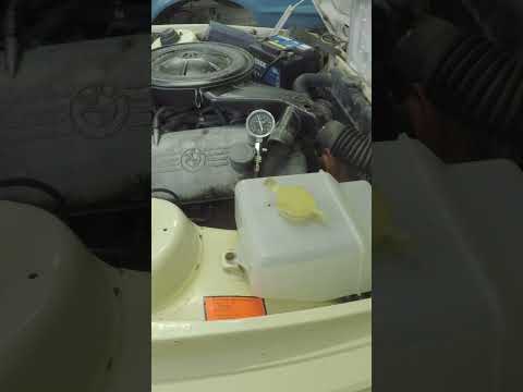 BMW E21 compression