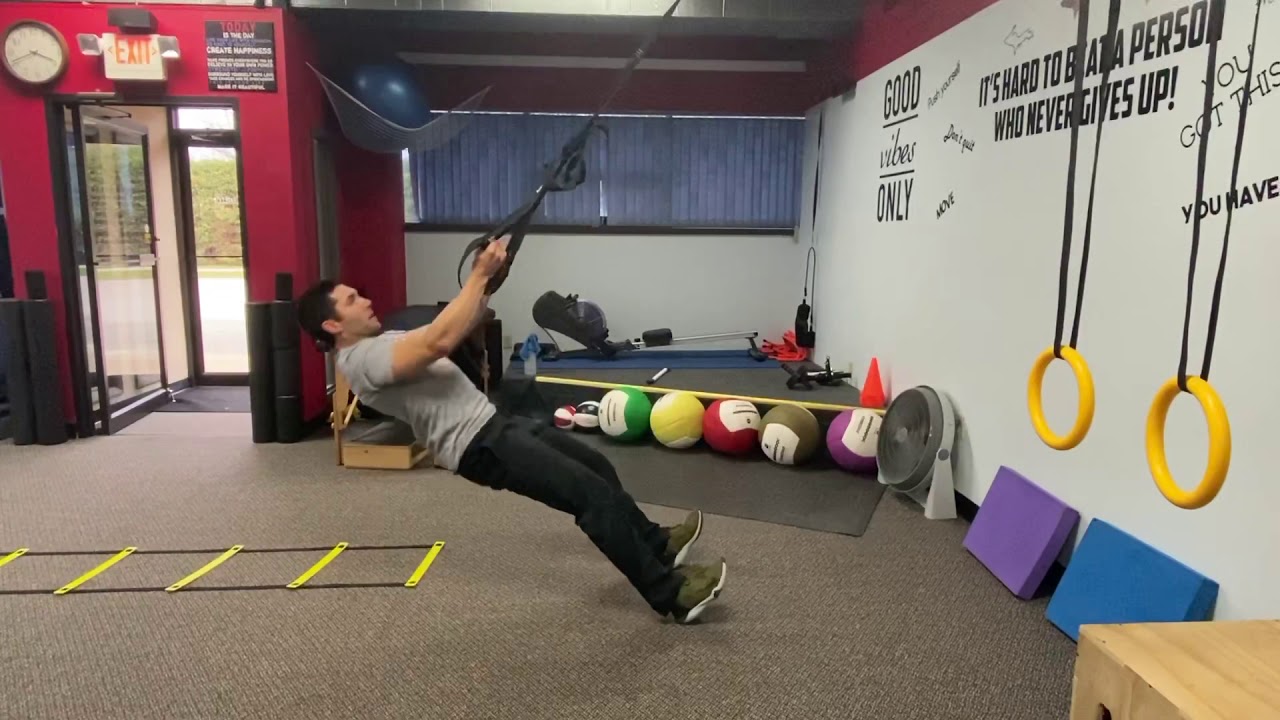 Trx Squat Underhand Grip Row - YouTube
