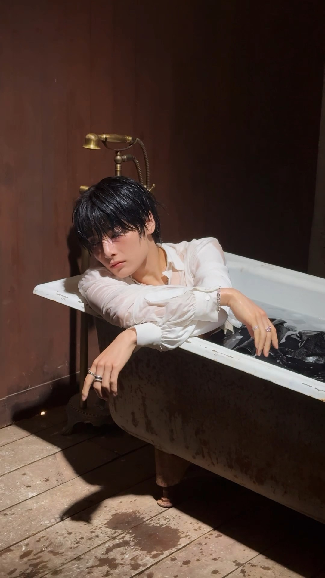 #HALLUCINATION Behind-the-scenes? #StrayKids #스트레이키즈 #아이엔 #I_N #合 #HOP #WalkinOnWater #SKZ_PLAYER