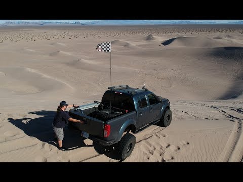 2014-nissan-frontier-pro-4x---amargosa-sand-dunes-(big-dune-nevada)