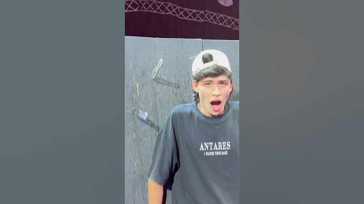 Me castigan tirándome cuchillos 🔪 // Andy