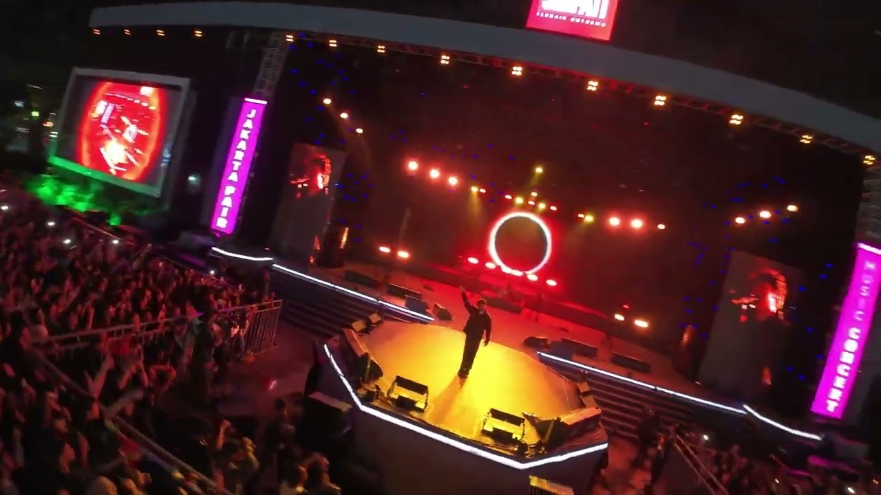 Hindia live in concert at Jakarta fair kemayoran 2025