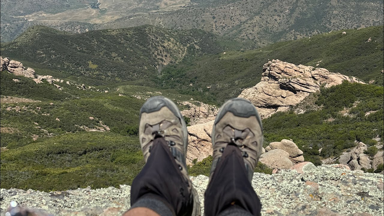 Adventurous hike in the Santa Monica Mountains at Point Mugu state park, Upper Cabin Trail Loop!