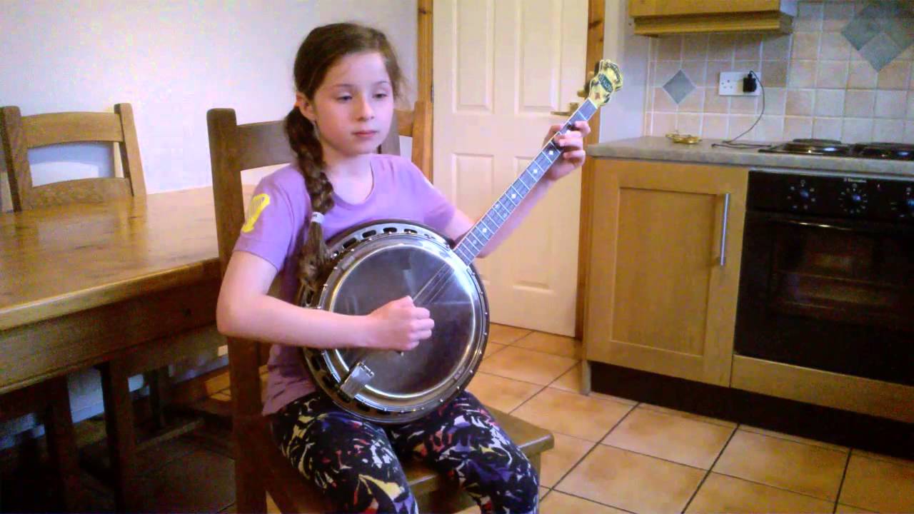 The Kerry Jig, played by Caitríona lagan on Banjo YouTube