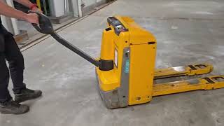 2262-542: Jungheinrich electric pallet lifter