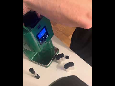 How to use a Levo Oil Infuser • Step 1 - Decarboxylate (activate) your herb 🌿