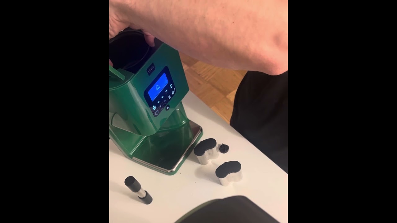 How to use a Levo Oil Infuser • Step 1 - Decarboxylate (activate) your herb 🌿