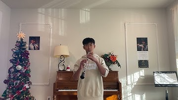Playing the A Flat Major Scale on Oboe - Eli Kim Oboe