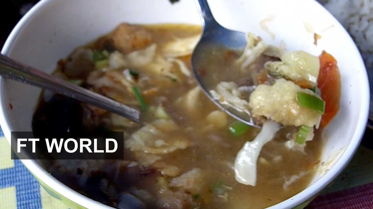 Film backdrop image for Meet the Fragile Middle: the Jakarta street food vendor (2014)