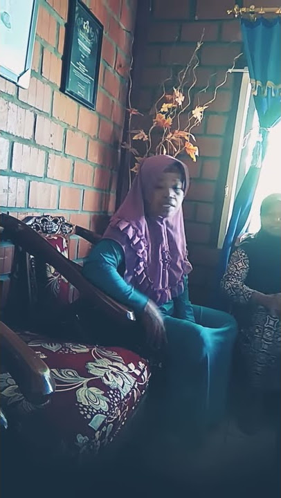 Emak-emak marah-marah pake bahasa Sunda lucu.