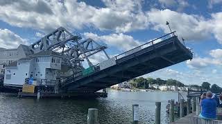 The Mystic River Bascule Bridge (closing)