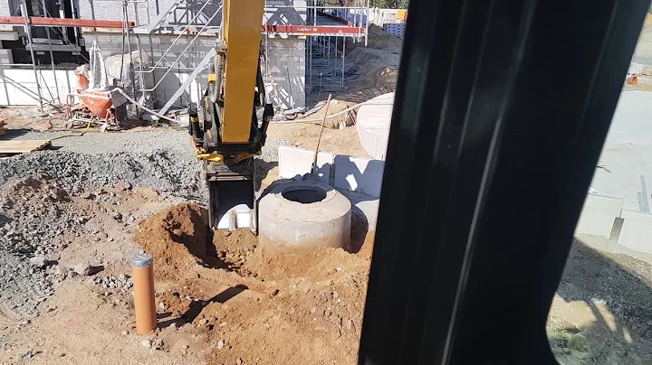 Engcon Rototilt at Work