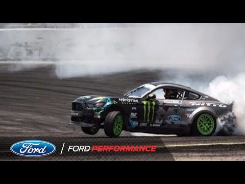 Vaughn Gittin Jr. and Mustang RTR in Orlando: Round Three Recap | Formula DRIFT | Ford Performance