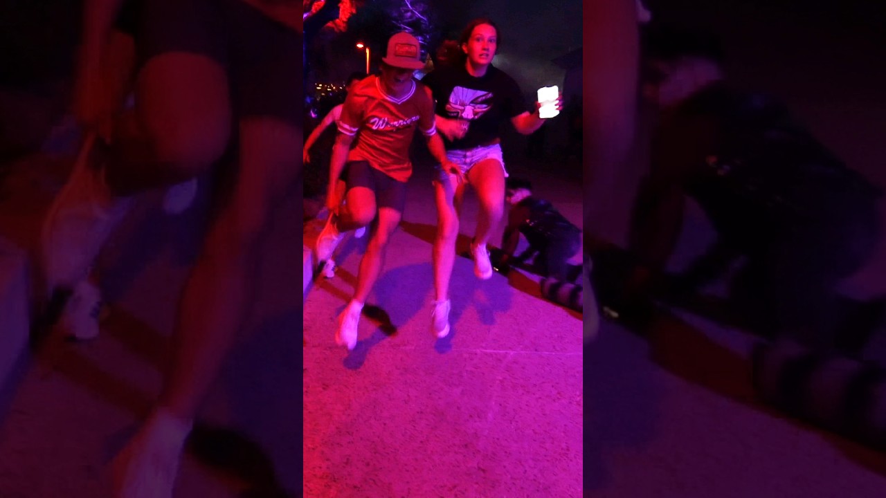 Howl-O-Scream Slider Scares #scared #jumpscare #trending