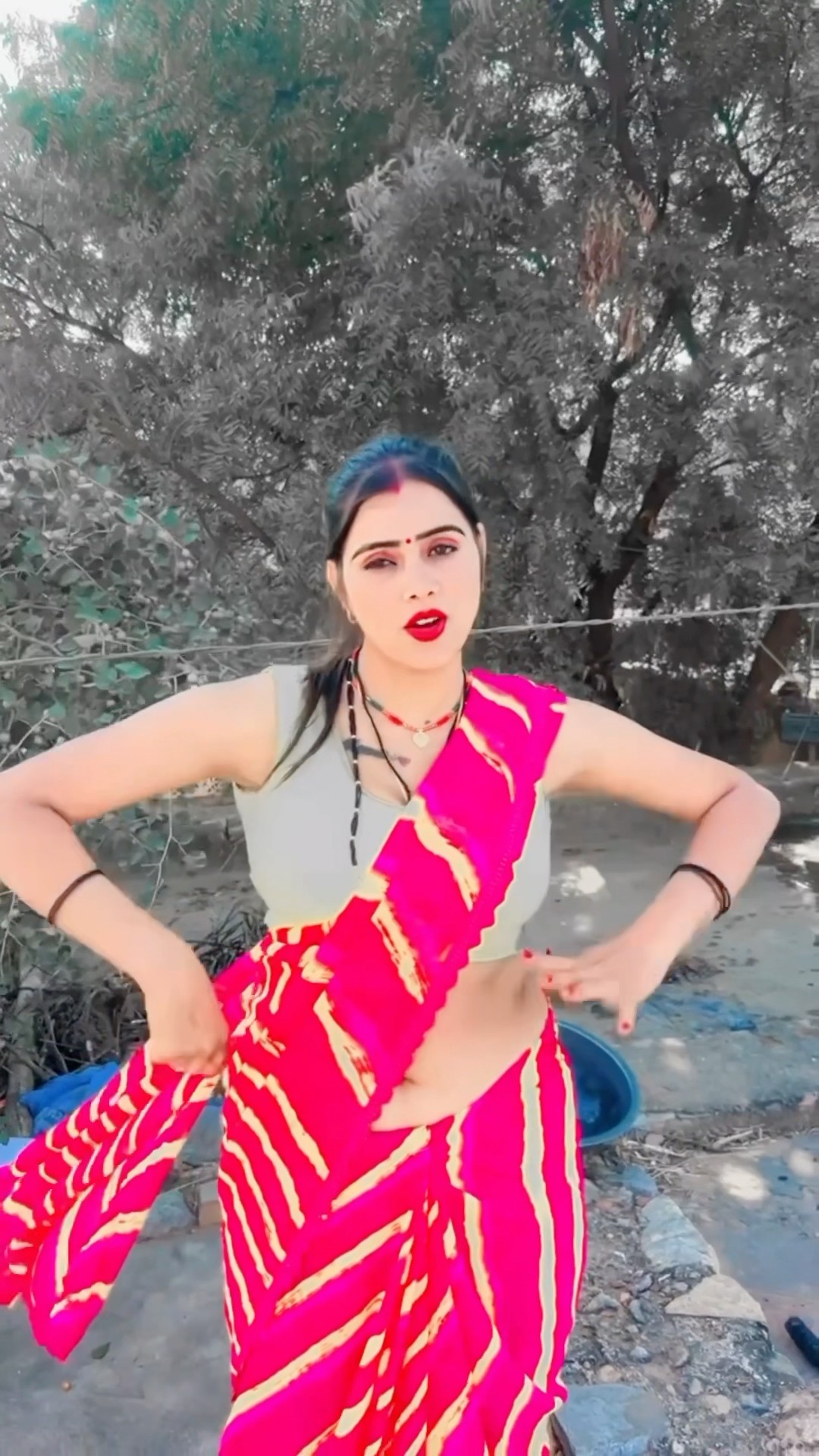 गांधी जयंती पर गाँधी कहा होते है #funny #meenu #trending #ytshorts