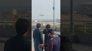 Pia plane landing in islamabad airport screenshot 2