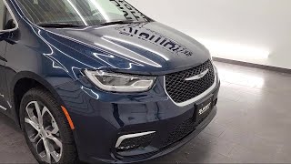 2021 Chrysler Pacifica Pinnacle Fathom Blue Pearlcoat New. walk around for sale in Fond Du Lac, Wisc