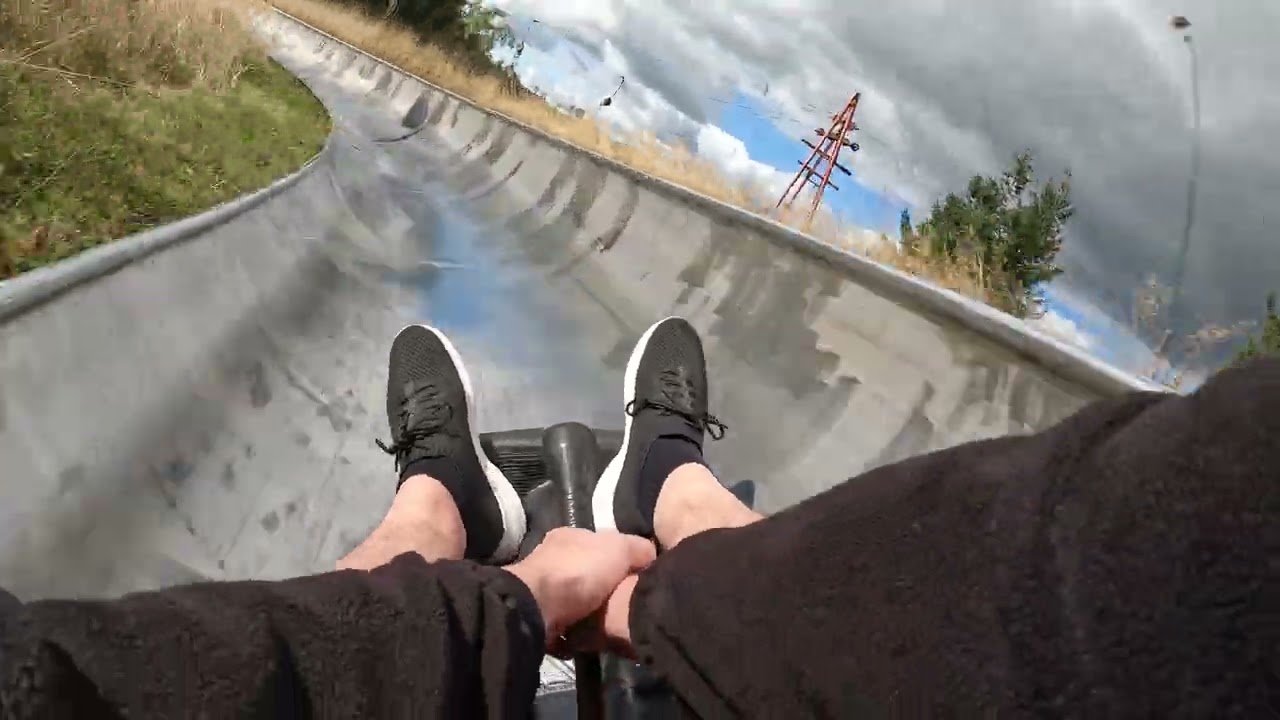 Sommerrodelbahn Waffenrod, Rodelbahn Feriendorf Auenland, Sommerrodelbahn bei Eisfeld, onride/POV