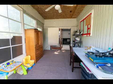 389 East Glass Rd, Ortonville, MI home video tour